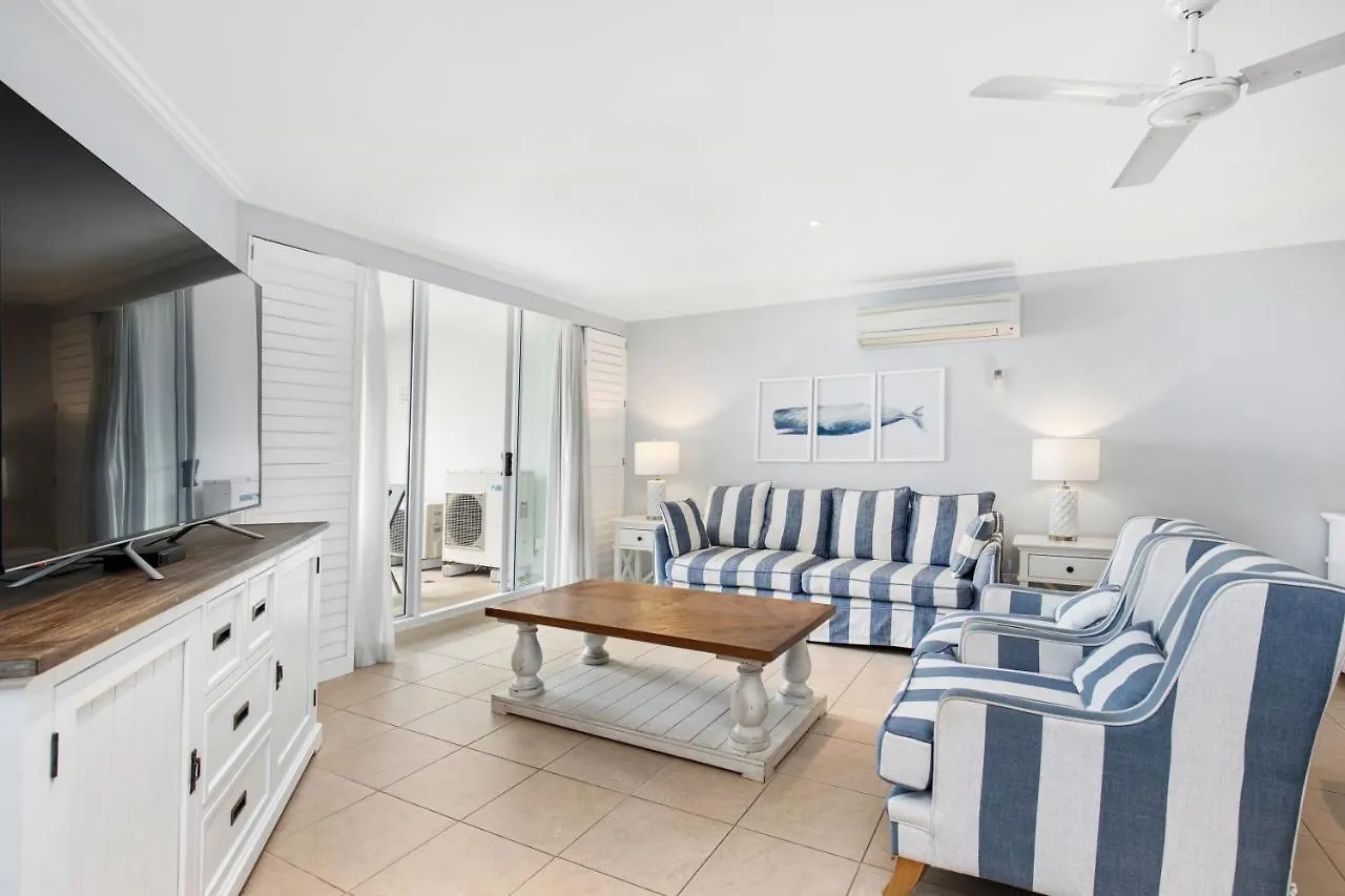 Hamptons Meets Hervey Bay In Upmarket Resort - Ocean Views 0*,  Ausztrália